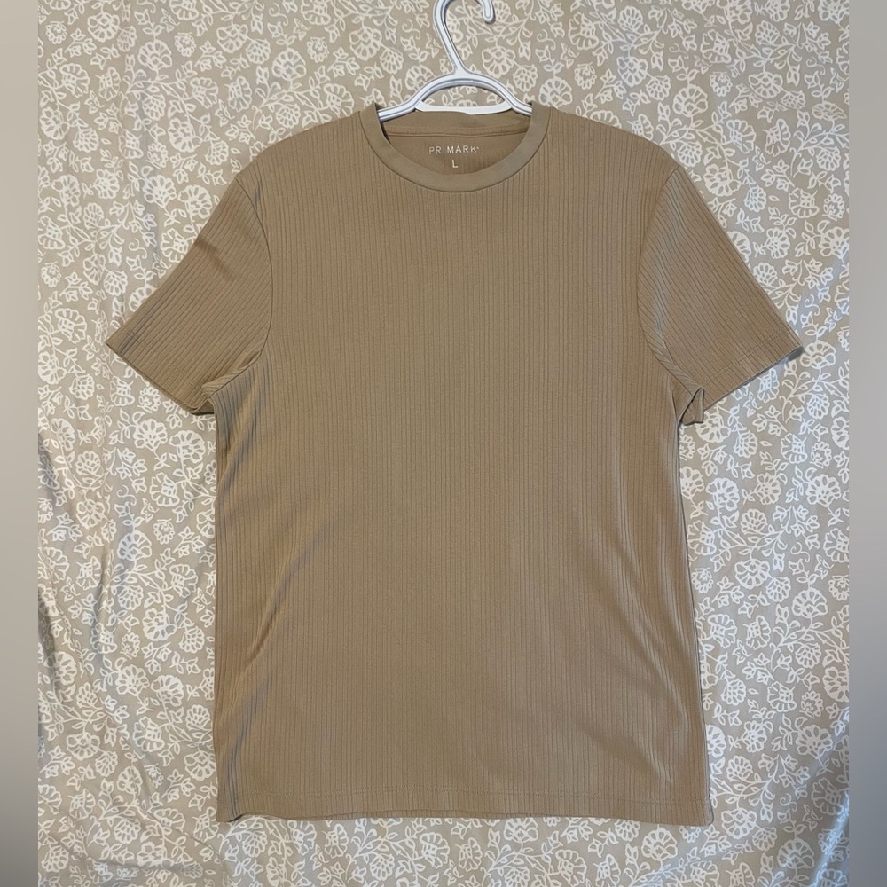 Primark Tan Tee Tight Fit (size L)